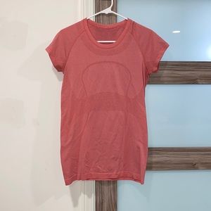 pink lululemon swiftly